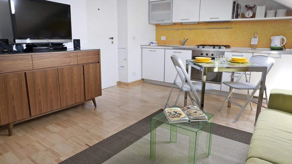 Italianway - Alessi 10 Apartman Milánó Kültér fotó