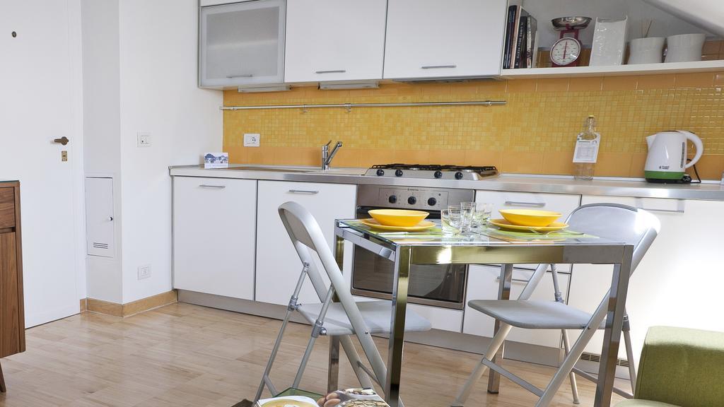 Italianway - Alessi 10 Apartman Milánó Kültér fotó
